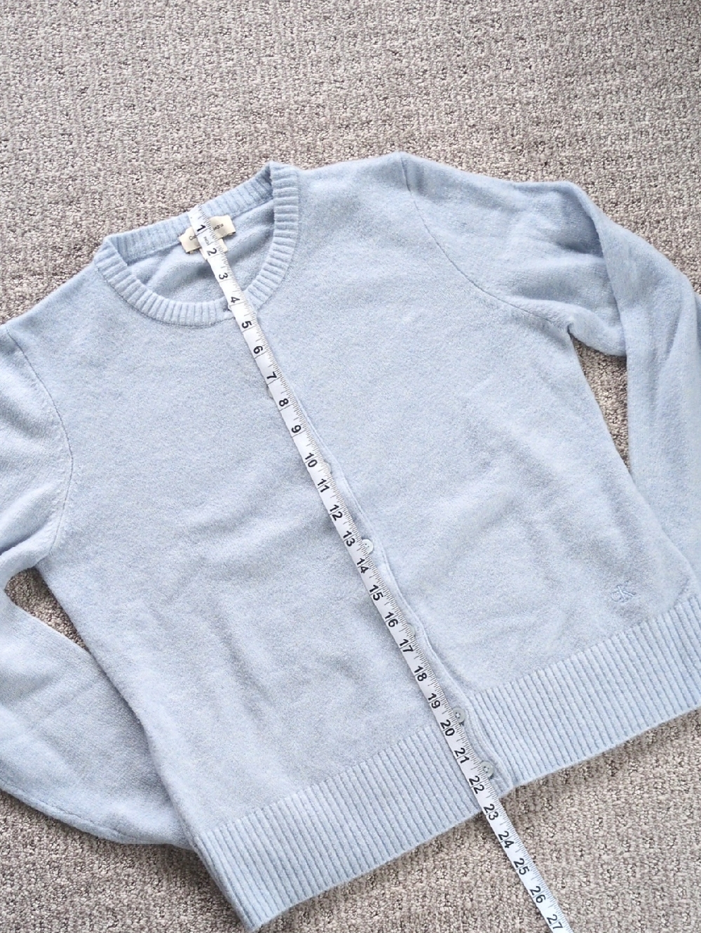 NWOT! PRISTINE Calvin Klein Wool Blend Light Blue Classic Cardigan, Size M - Picture 6 of 7